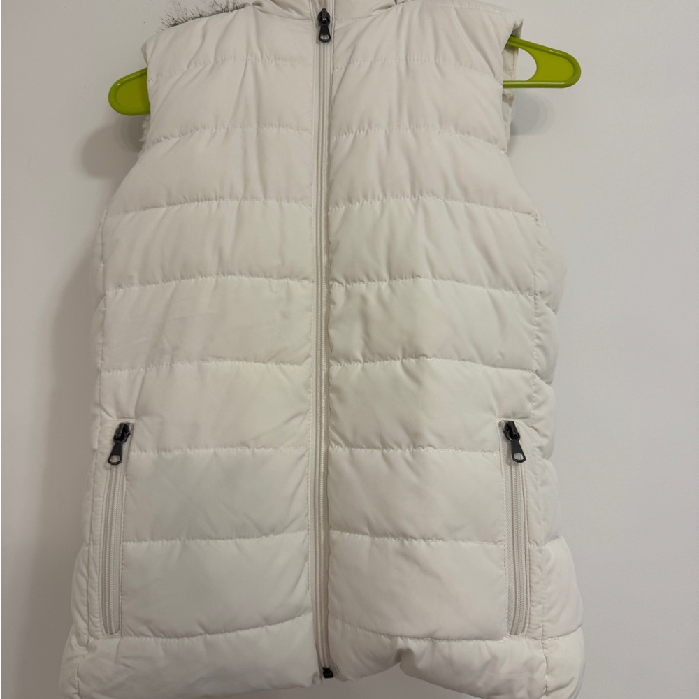 Banana Republic Off-White Fleece Outerwear Vest